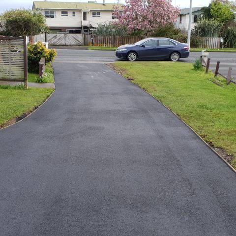 Timber Edging Asphalt